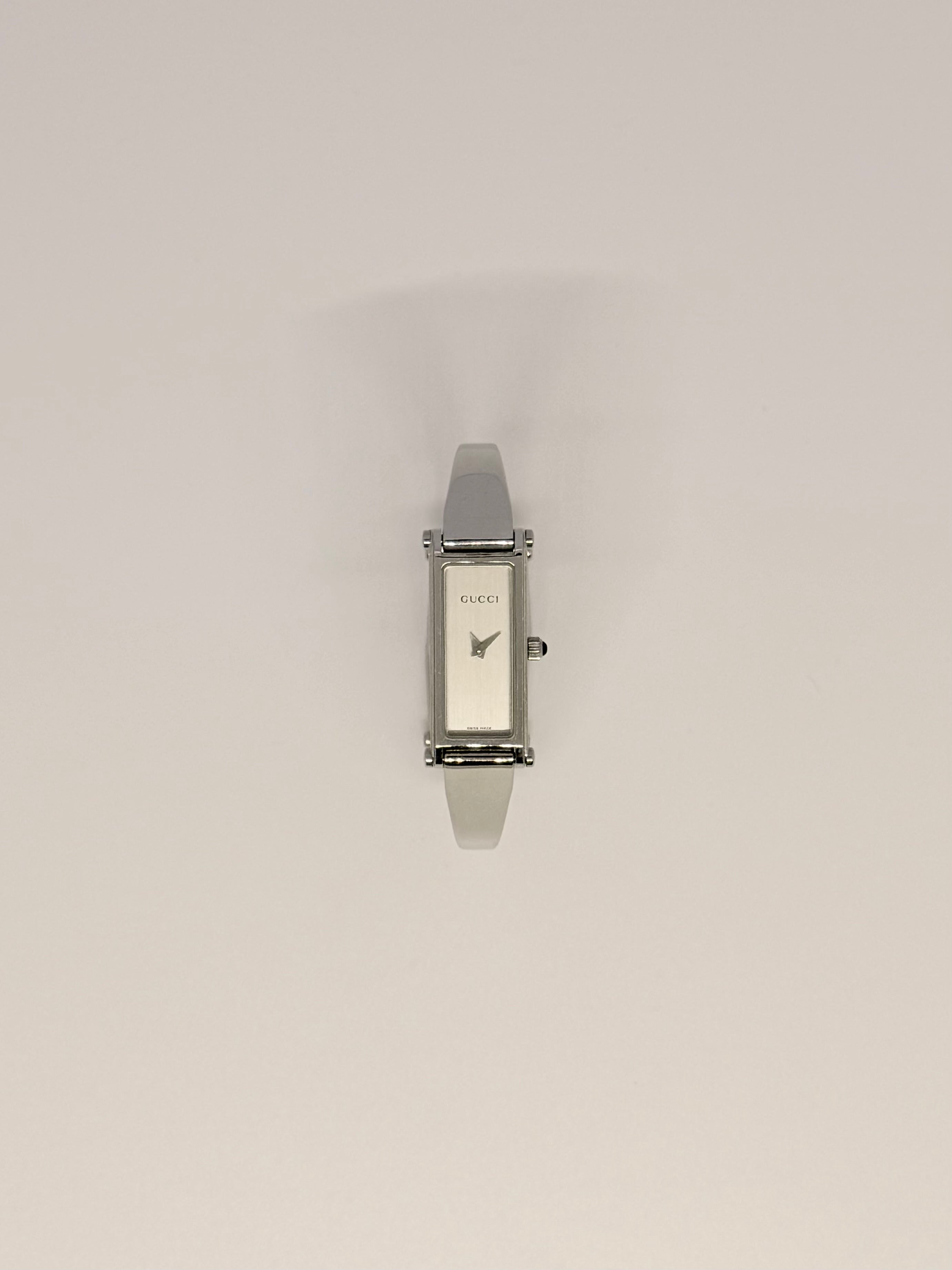 Vintage Gucci 1500L Silver Bangle Watch w/ Box