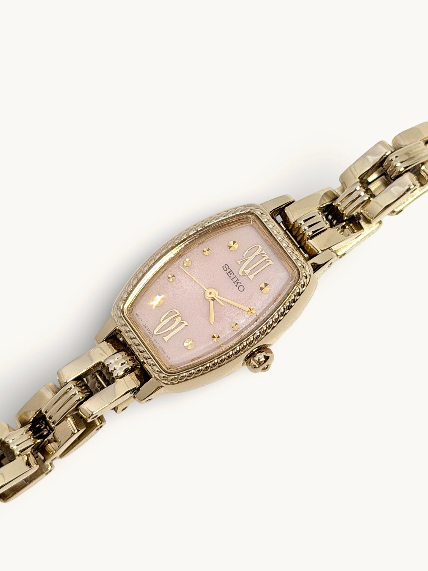 Vintage Seiko Solar Pink Dial Ladies Watch
