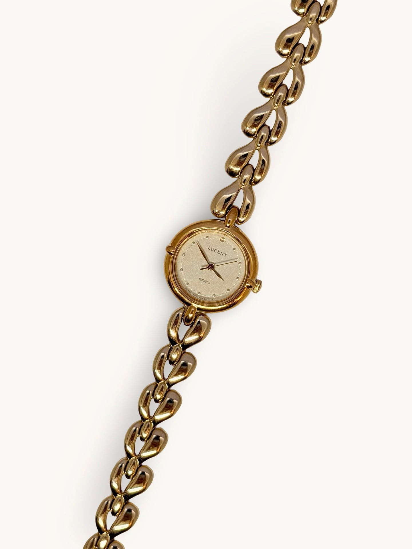 Vintage Seiko Lucent Teardrop Bracelet Watch