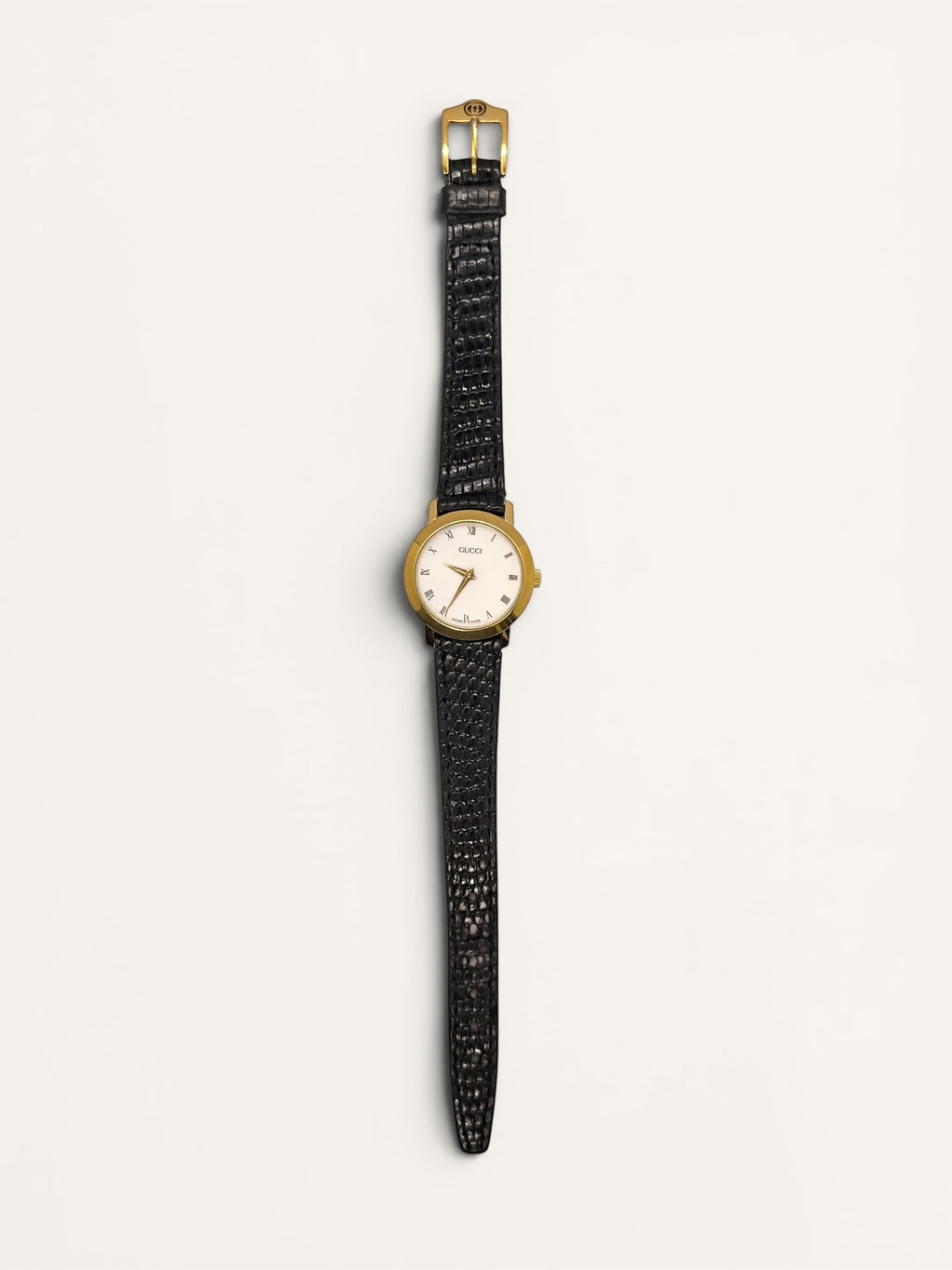 Vintage Gucci 2200L Roman Numerals Watch